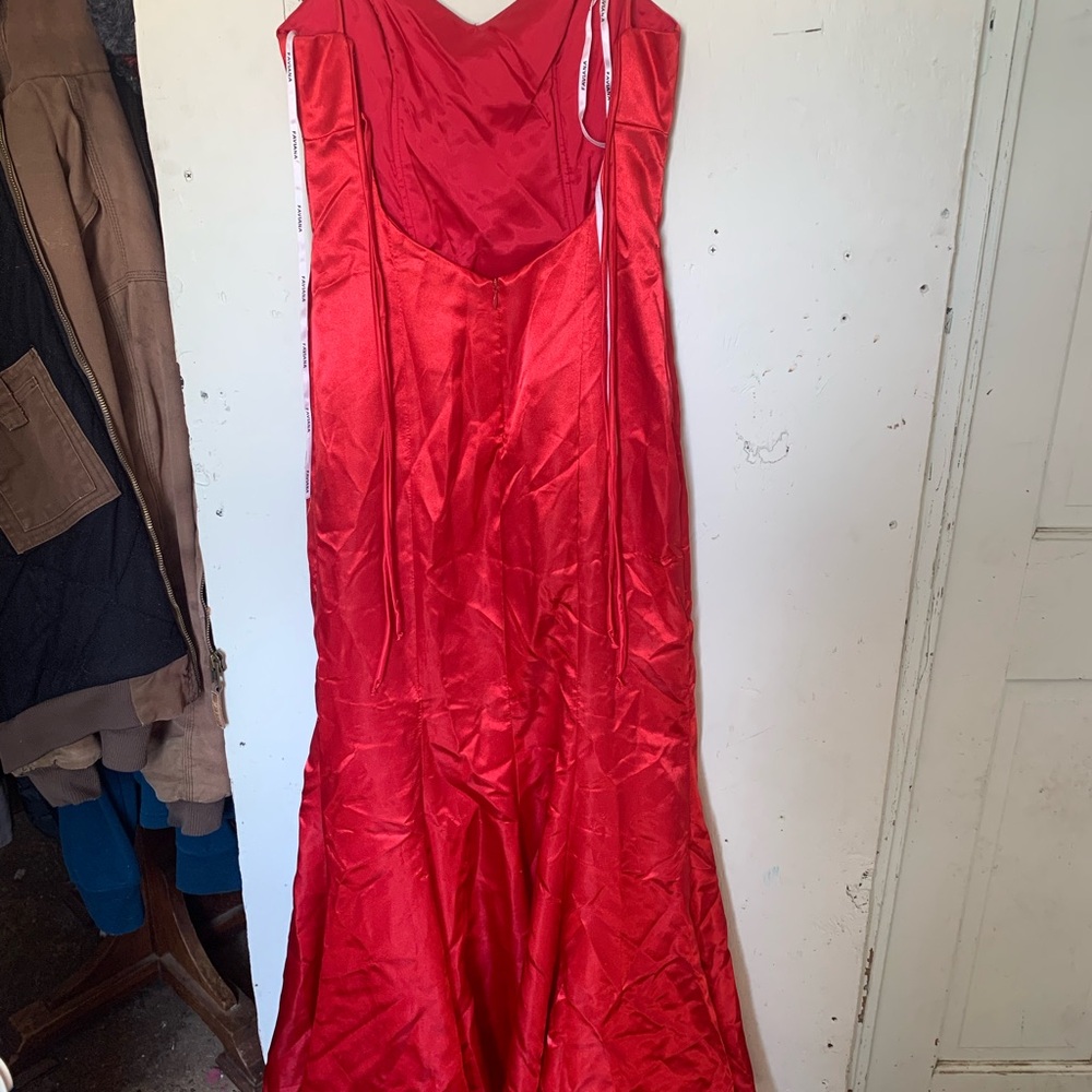 Faviana Vibrant Red Dress - Picture 4 of 5